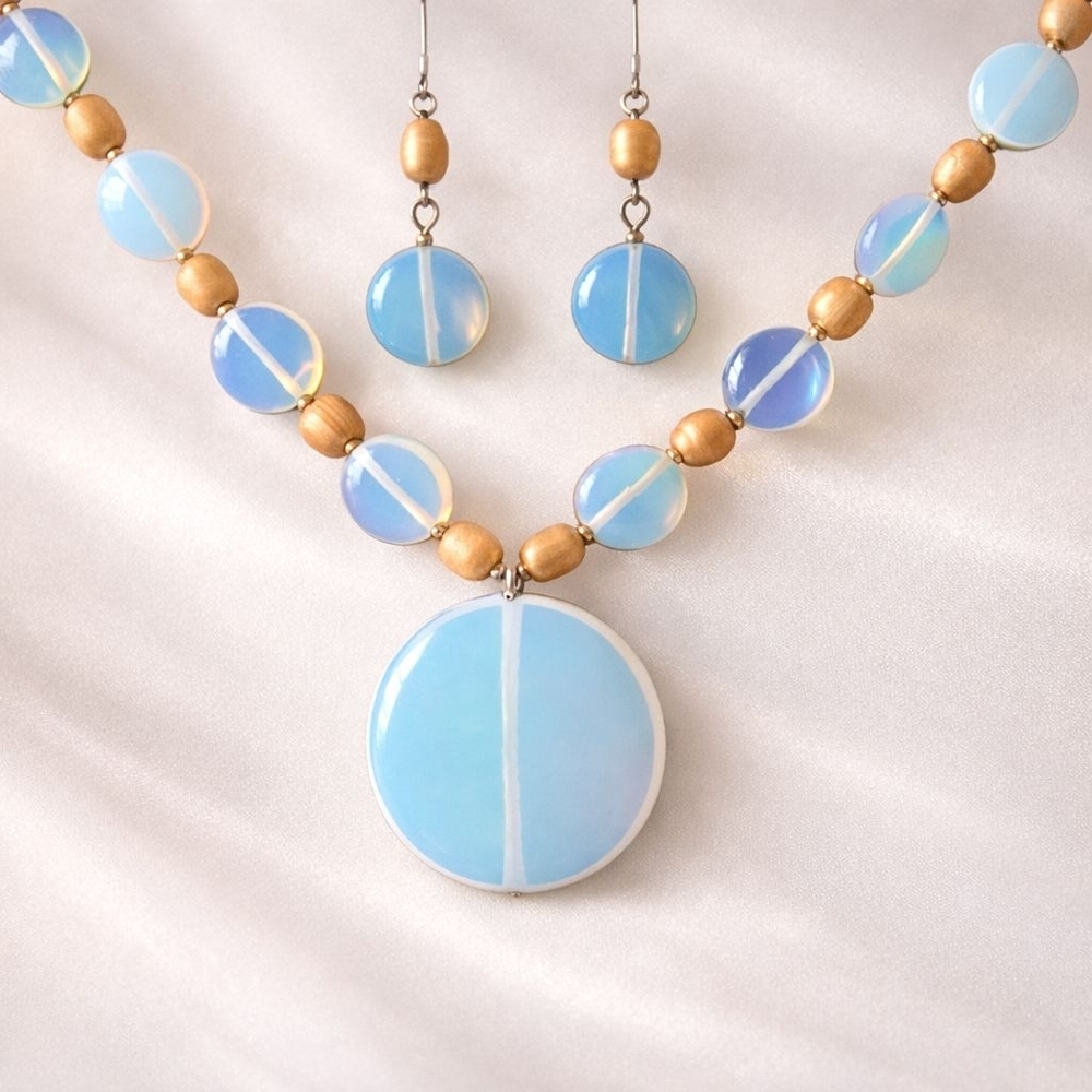 Mystical Opalite and Golden Pearl Necklace And Earrings